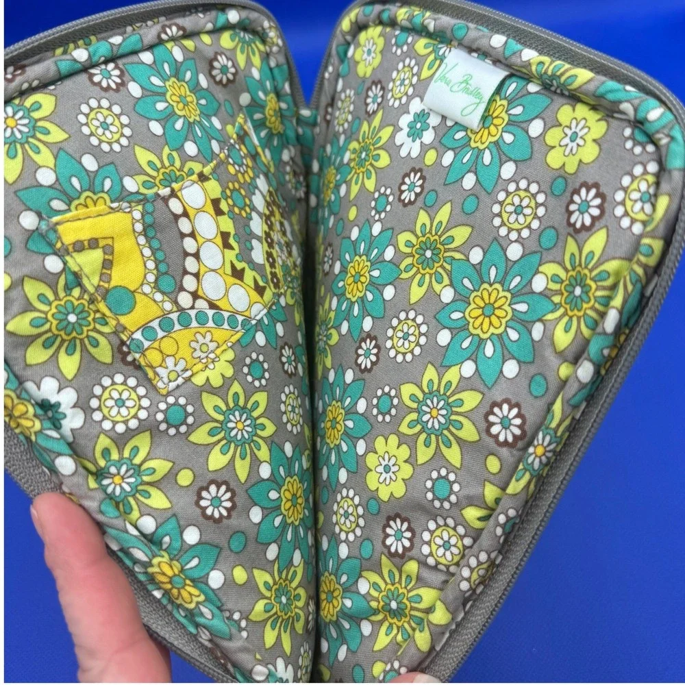 Vera Bradley Lemon Parfait Paisley Quilted Mini Tablet Tech Case Sleeve Boho